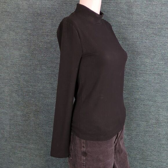 Banana Republic Ribbed Black Mock Neck Sweater - Picture 6 of 10